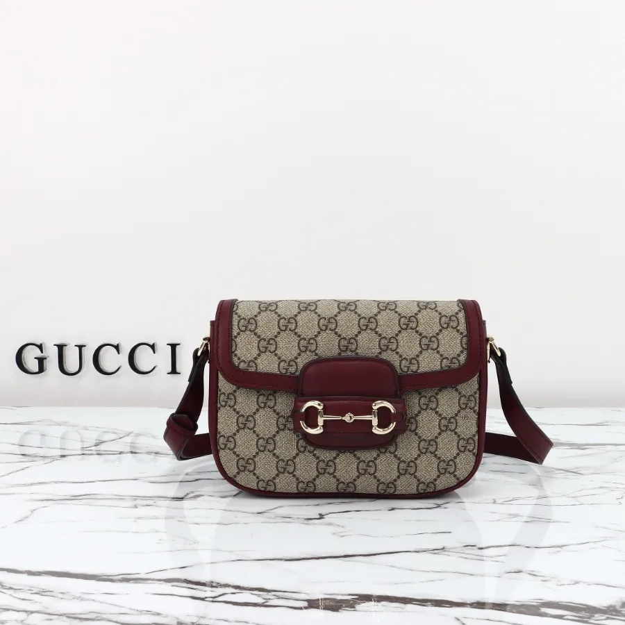 GUCCI_구찌_Horsebit_숄더백_여성데일리백_#815205.JPG
