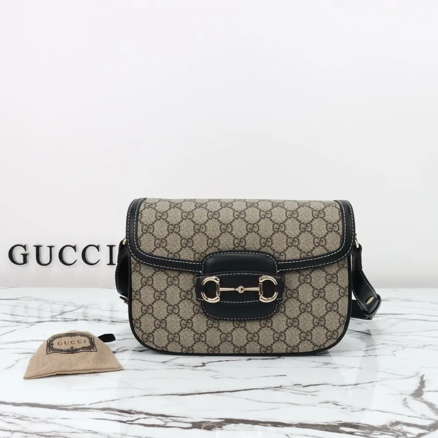 GUCCI_구찌_Horsebit_숄더백_여성데일리백_#815178.JPG