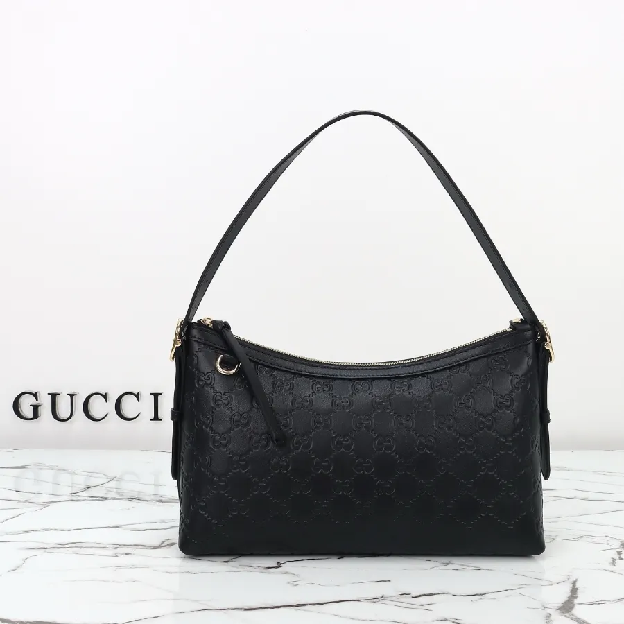 구찌_GG_엠블럼_숄더백_데일리백_847449.JPG
