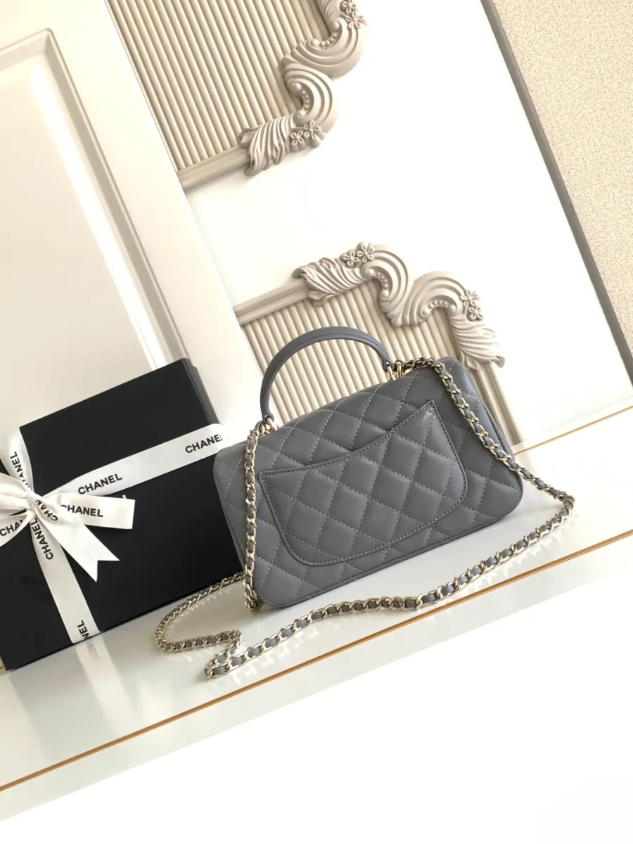 chanel_latest_mini_grained_lambskin_20bag_as2431_back.jpg